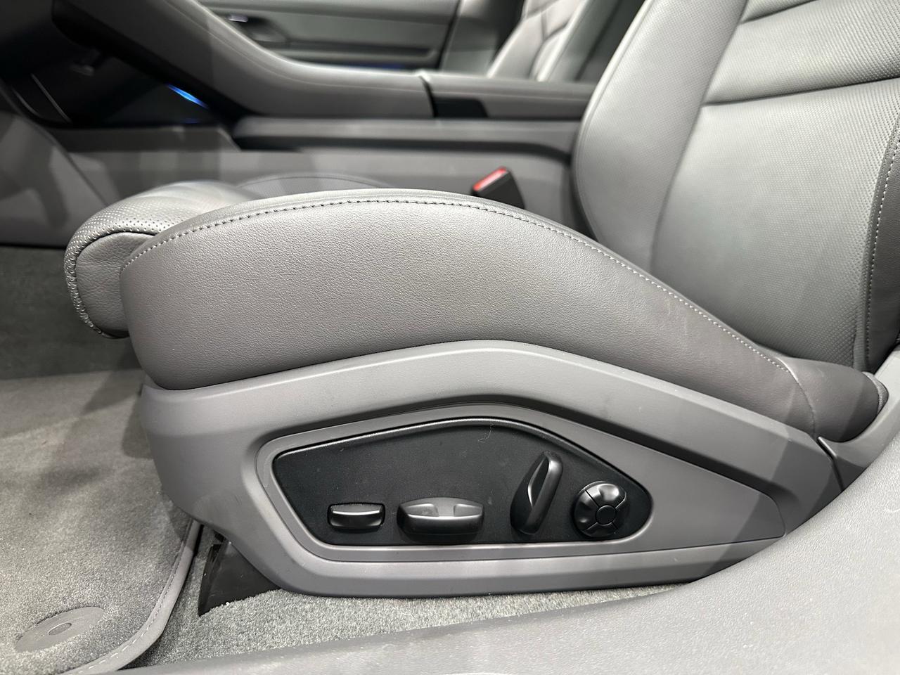 2022 Porsche Taycan 4S Newark DE