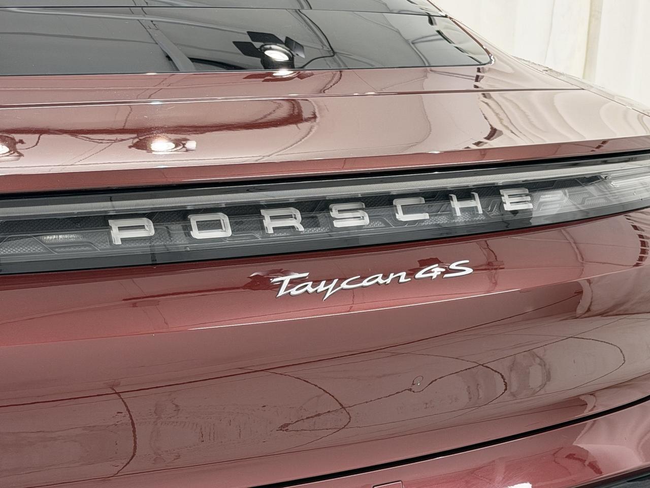 2022 Porsche Taycan 4S Newark DE