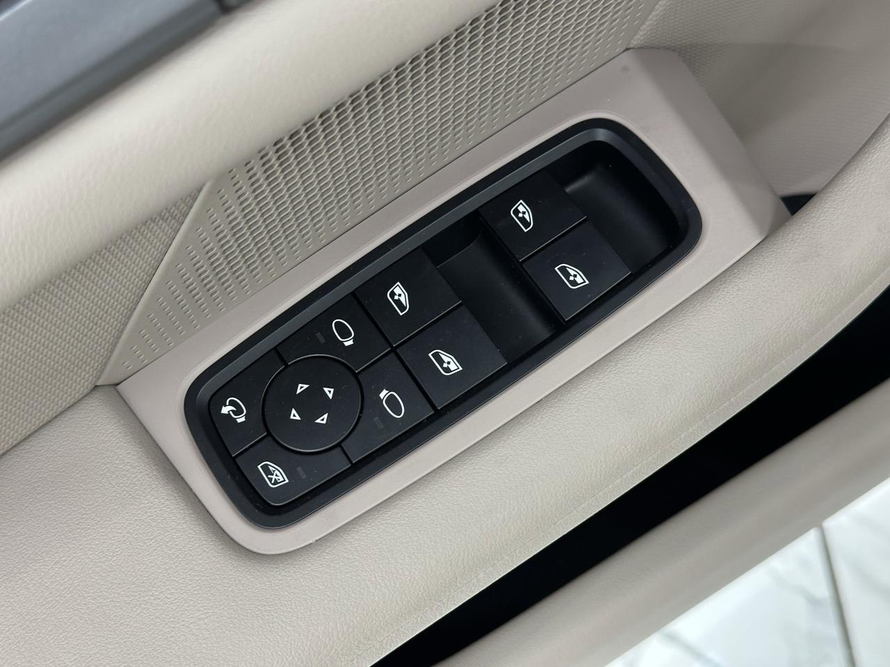 2022 Porsche Taycan 4S Newark DE