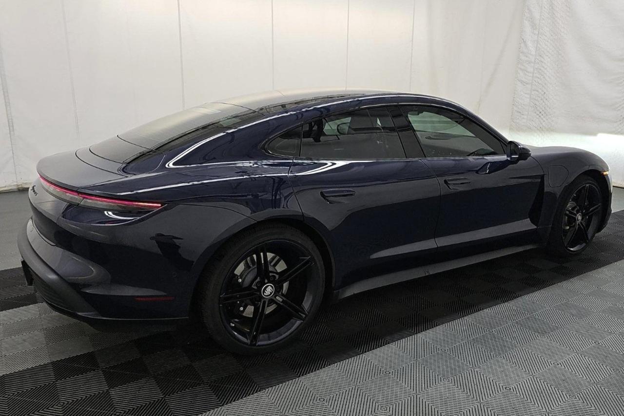2022 Porsche Taycan 4S PTS Dark Sea Blue Technology Package Portland OR