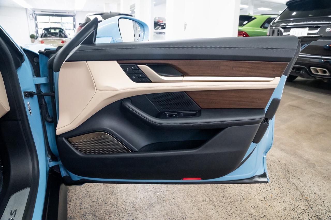 2022 Porsche Taycan 4S Perf. Battery Plus Premium Pkg. PSCB Portland OR