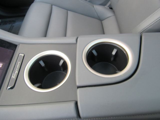 2022 Porsche Taycan 4S Plano TX