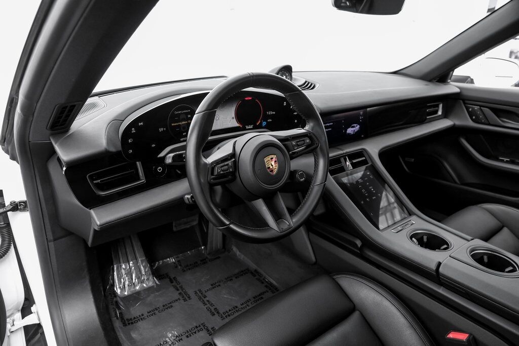 2022 Porsche Taycan Base