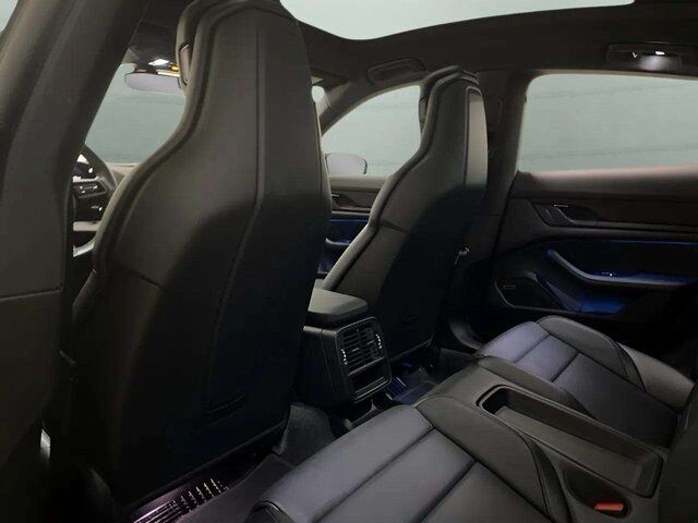 2022 Porsche Taycan Base Dallas TX