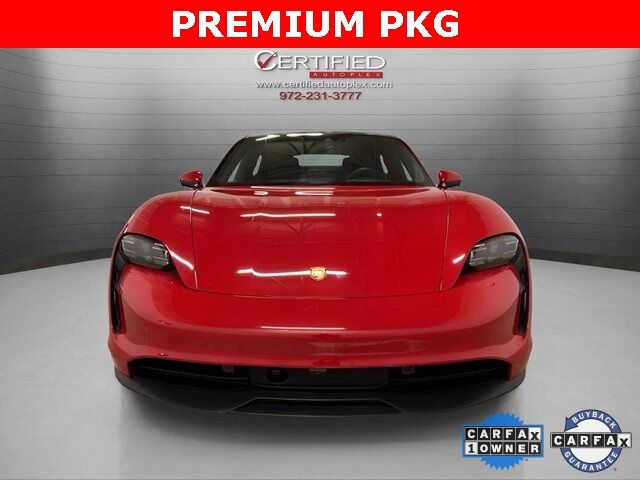 2022 Porsche Taycan Base photo 2