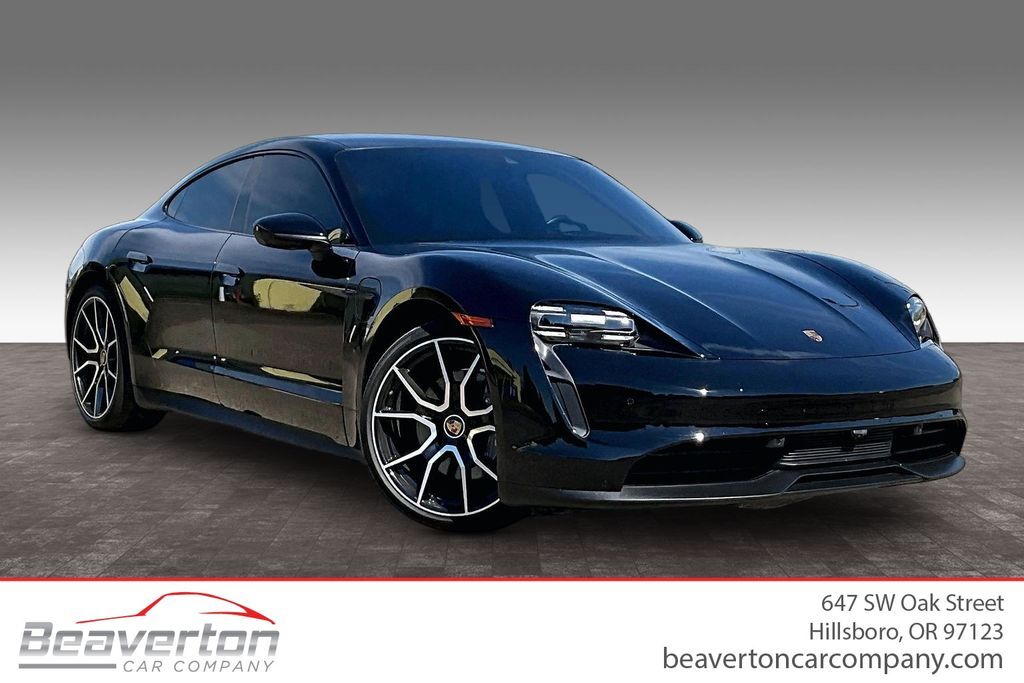 2022 Porsche Taycan Base