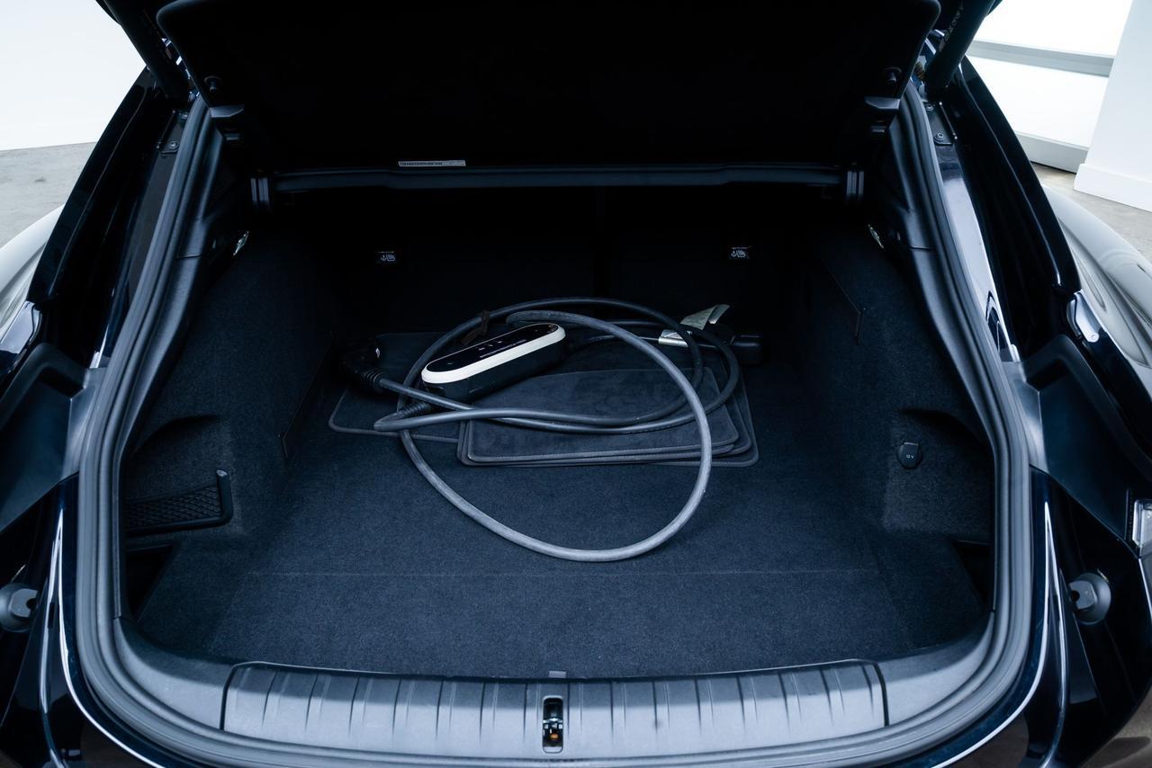 2022 Porsche Taycan Cross Turismo 4 Ventilated Seats / Adaptive Cruise Portland OR
