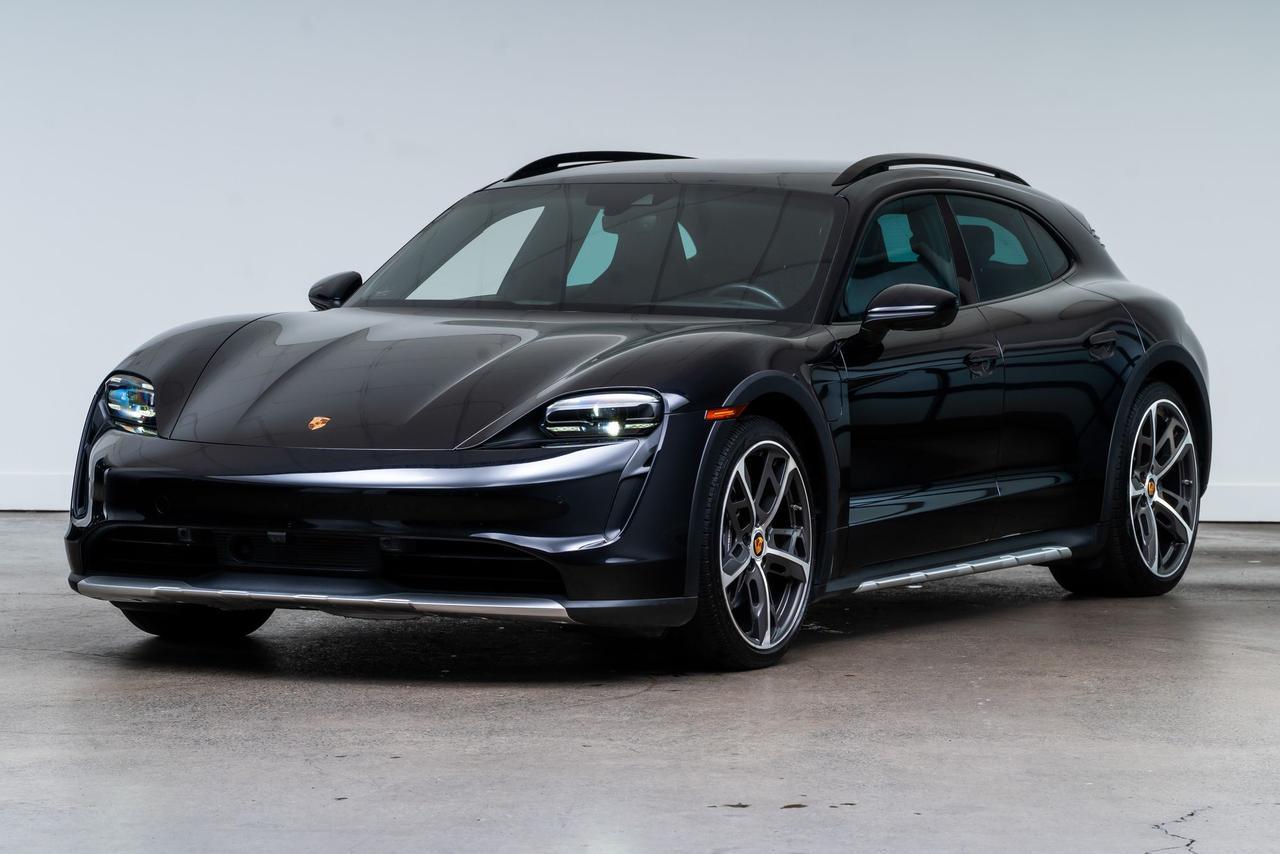 2022 Porsche Taycan Cross Turismo 4 Ventilated Seats / Adaptive Cruise Portland OR