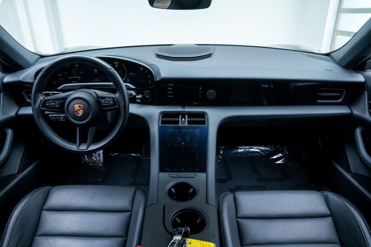 2022 Porsche Taycan Cross Turismo 4 Ventilated Seats / Adaptive Cruise Portland OR