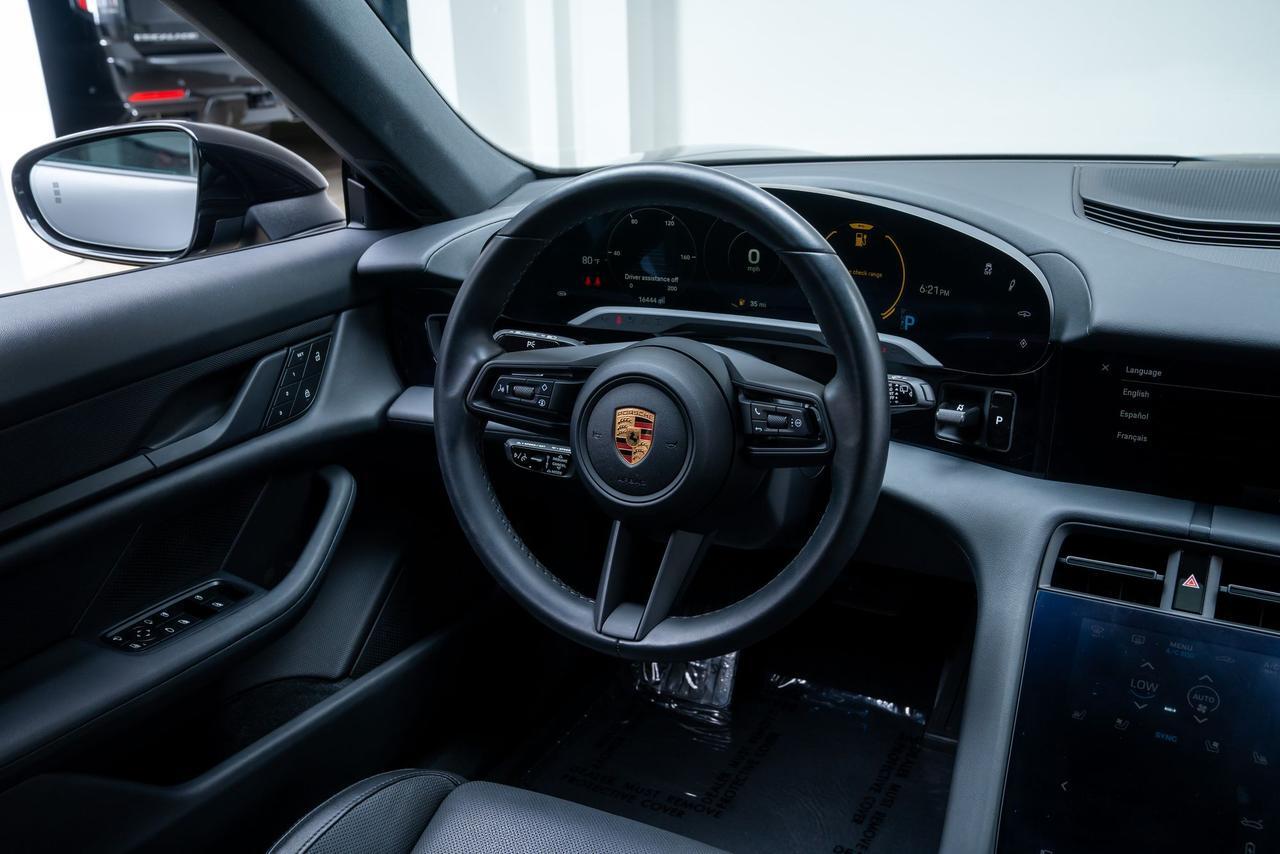 2022 Porsche Taycan Cross Turismo 4 Ventilated Seats / Adaptive Cruise Portland OR