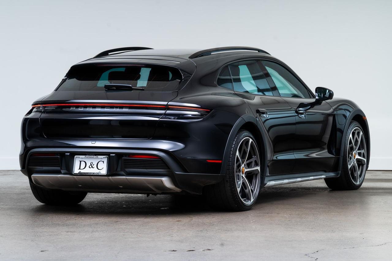 2022 Porsche Taycan Cross Turismo 4 Ventilated Seats / Adaptive Cruise Portland OR