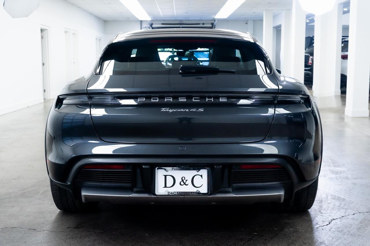 2022 Porsche Taycan Cross Turismo 4S 1 Owner LED-Matrix Rear Axle Steering Portland OR