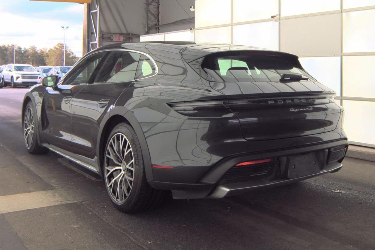 2022 Porsche Taycan Cross Turismo 4S 1-Owner LED-Matrix Rear Axle Steering Portland OR