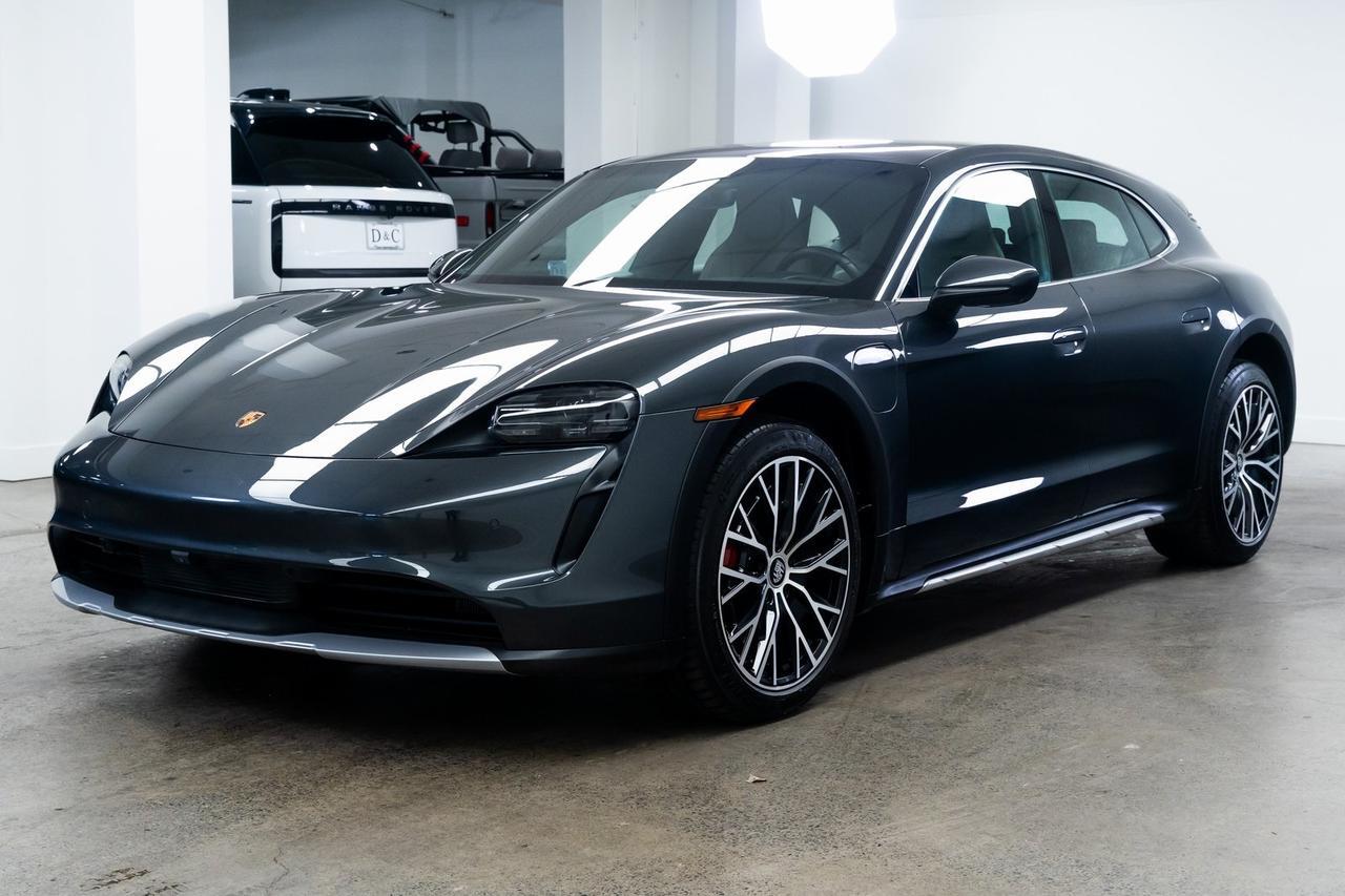 2022 Porsche Taycan Cross Turismo 4S 1 Owner LED-Matrix Rear Axle Steering Portland OR