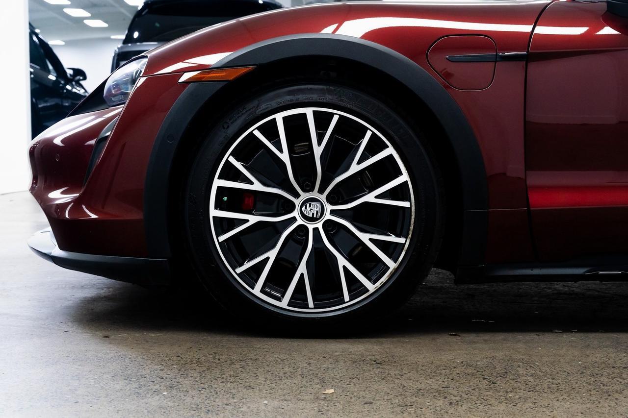 2022 Porsche Taycan Cross Turismo 4S Innodrive Premium Package Massage Seats Portland OR