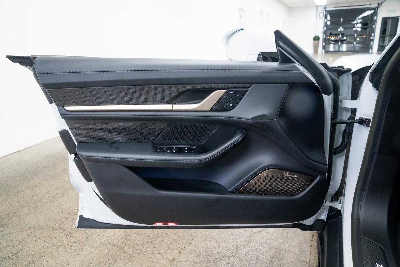 2022 Porsche Taycan Cross Turismo Turbo S Dynamic Chassis Control Burmester 3D Sound Portland OR