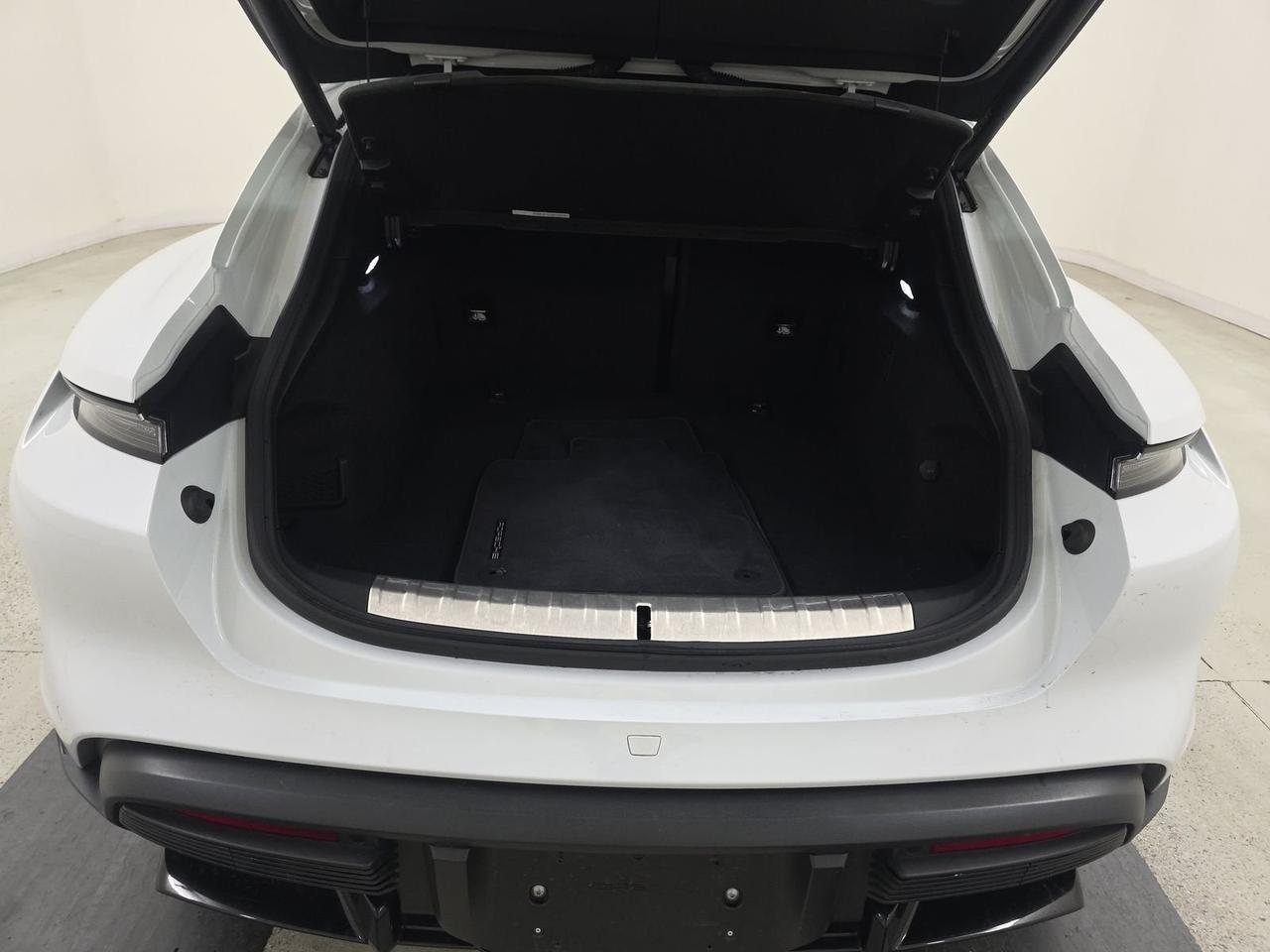 2022 Porsche Taycan Cross Turismo Turbo S Dynamic Chassis Control Burmester 3D Sound Portland OR