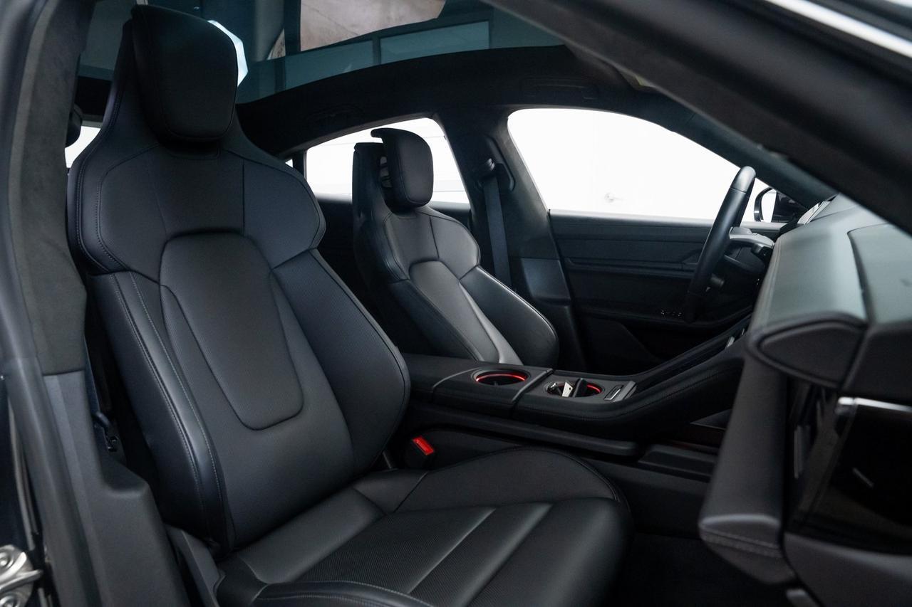 2022 Porsche Taycan GTS Vented Seats Premium Package BOSE Audio Portland OR