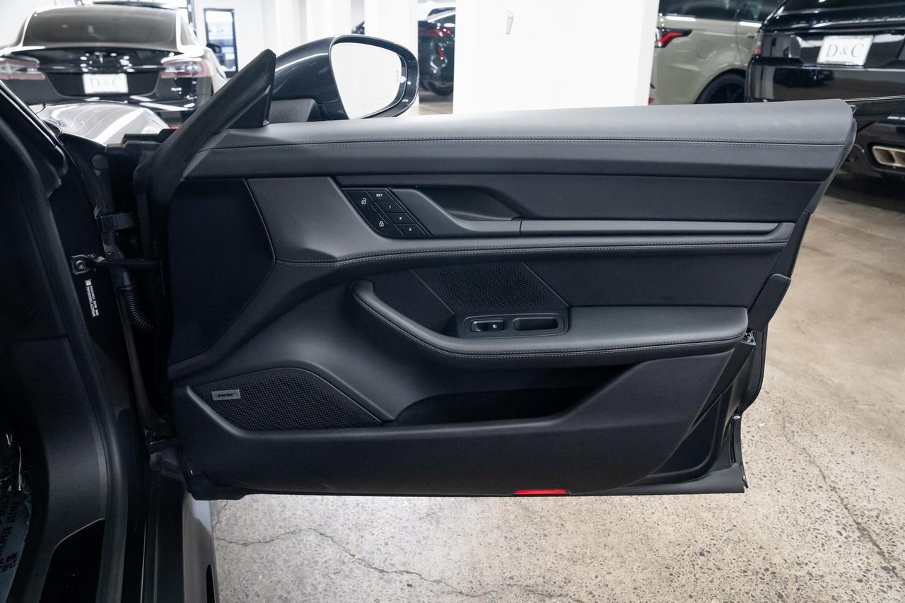 2022 Porsche Taycan GTS Vented Seats Premium Package BOSE Audio Portland OR