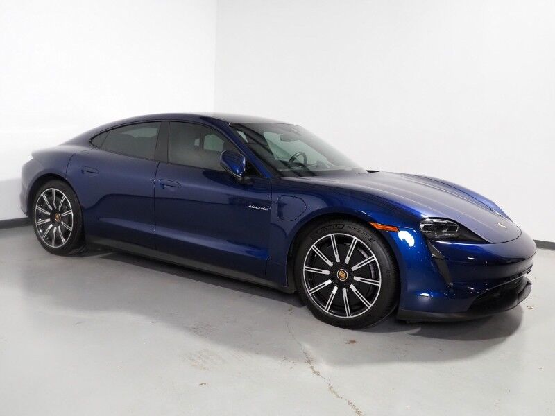 2022 Porsche Taycan *PERFORMANCE BATTERY, SPORT CHRONO PKG, PREMIUM PKG, NAVIGATION, ADAPTIVE CRUISE, SAFETY ALERTS, 360 CAMERAS, PANO GLASS ROOF, LEATHER, CLIMATE SEATS, HEATED STEERING, 20 INCH WHEELS, BOSE, WIRELESS CHARGING