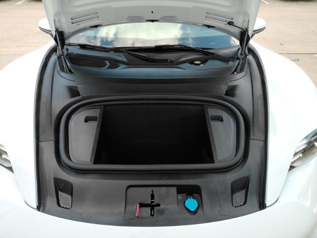 2022 Porsche Taycan Premium Plano TX