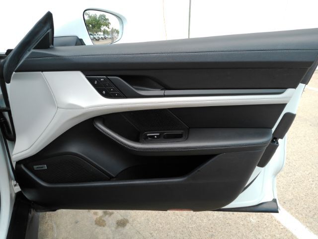 2022 Porsche Taycan Premium Plano TX