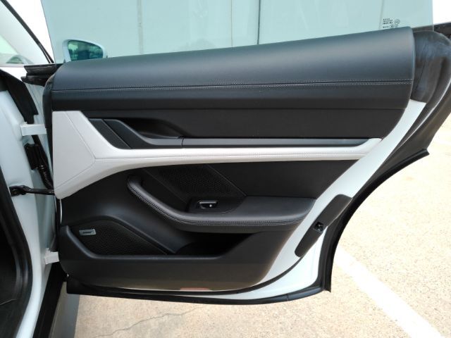 2022 Porsche Taycan Premium Plano TX
