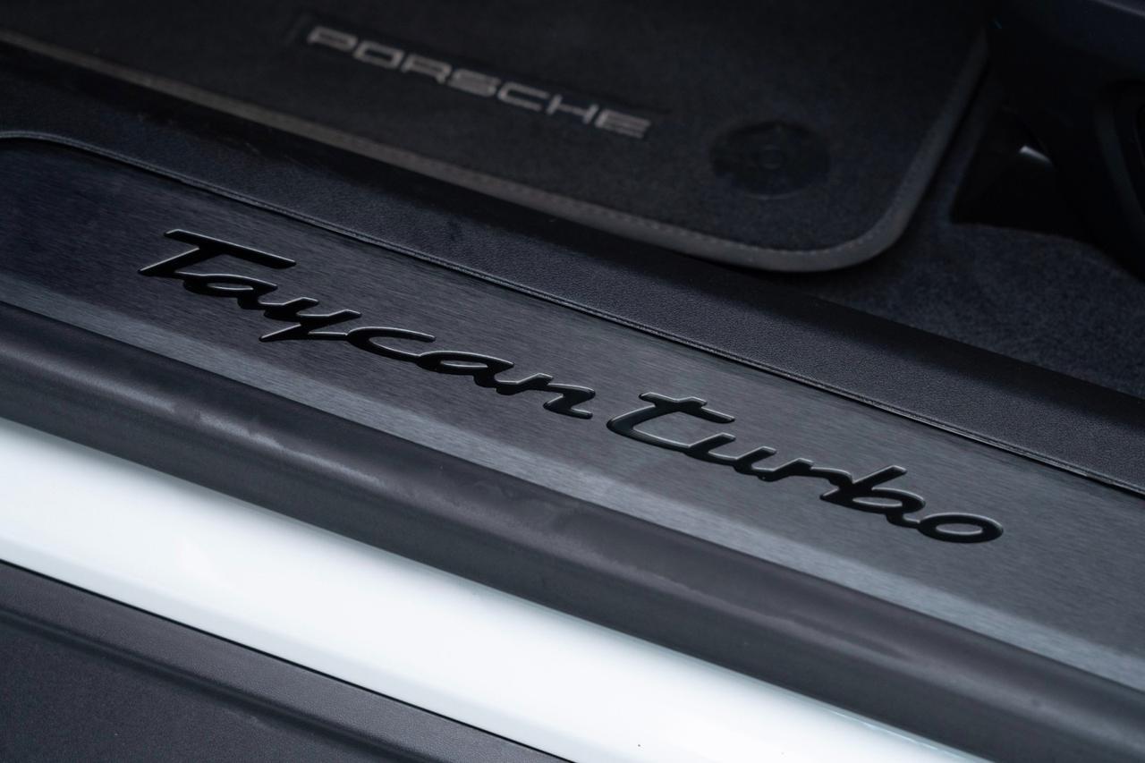 2022 Porsche Taycan Turbo Cross Turismo Pompano Beach FL