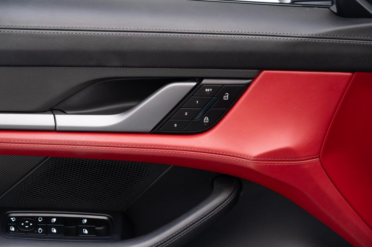 2022 Porsche Taycan Turbo Cross Turismo Pompano Beach FL