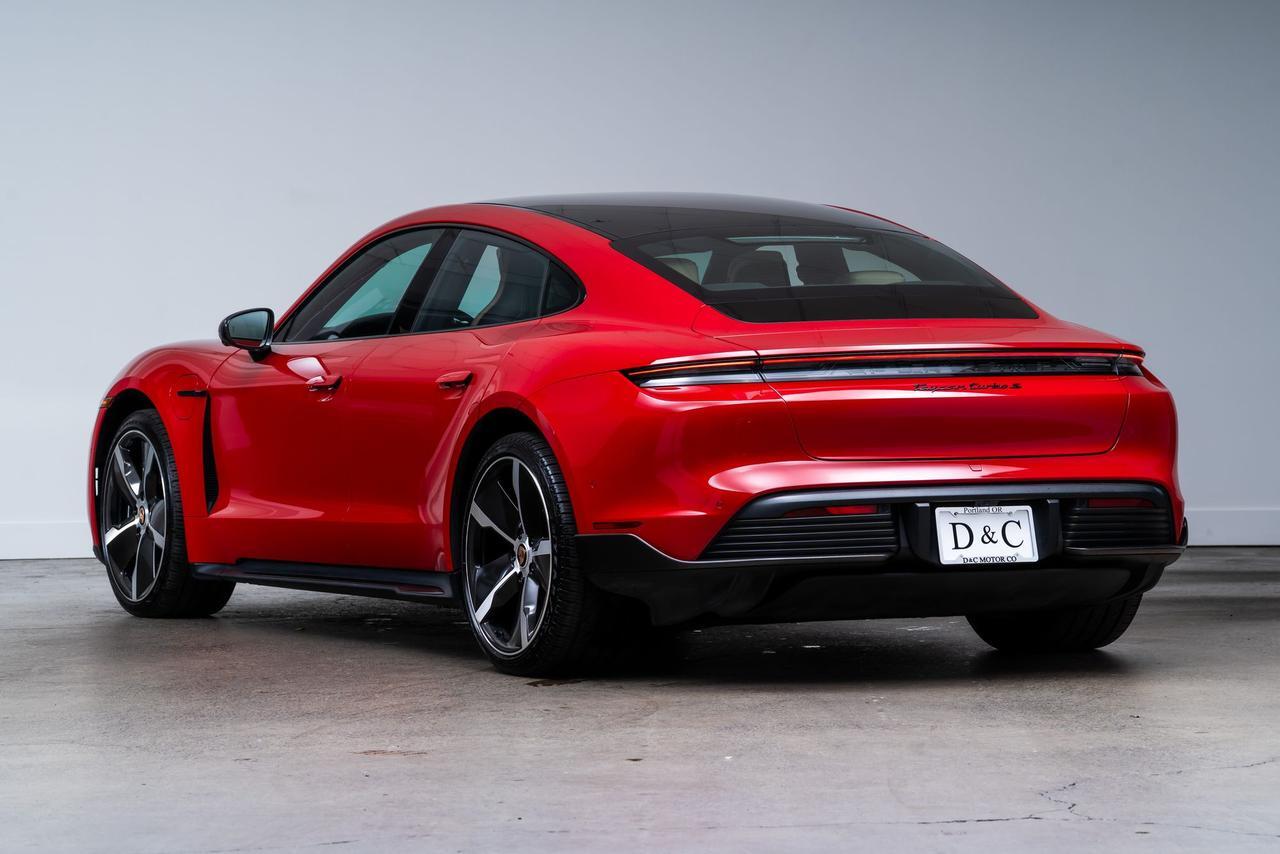 2022 Porsche Taycan Turbo S Adaptive Cruise InnoDrive / Burmester Sound Portland OR