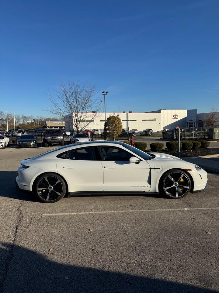 2022 Porsche Taycan Turbo S Indianapolis IN