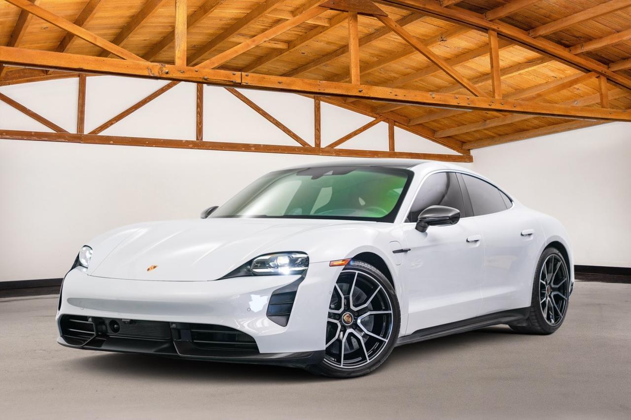 2022 Porsche Taycan Turbo S Turbo S