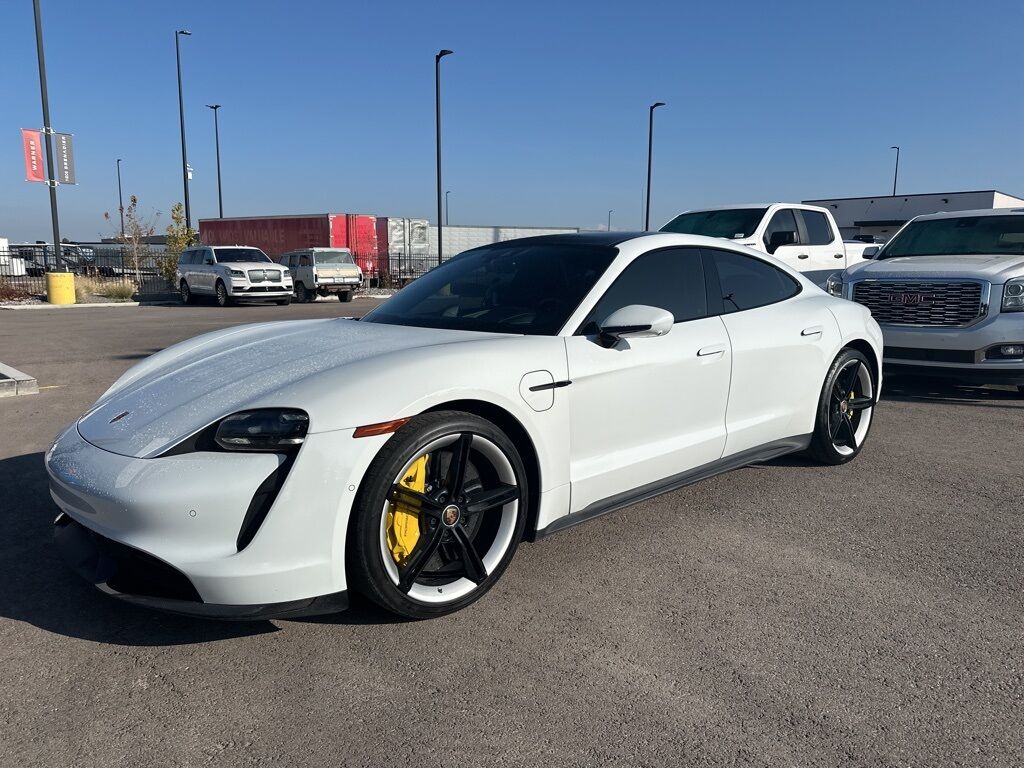 2022 Porsche Taycan Turbo S