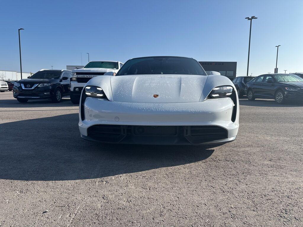 2022 Porsche Taycan Turbo S