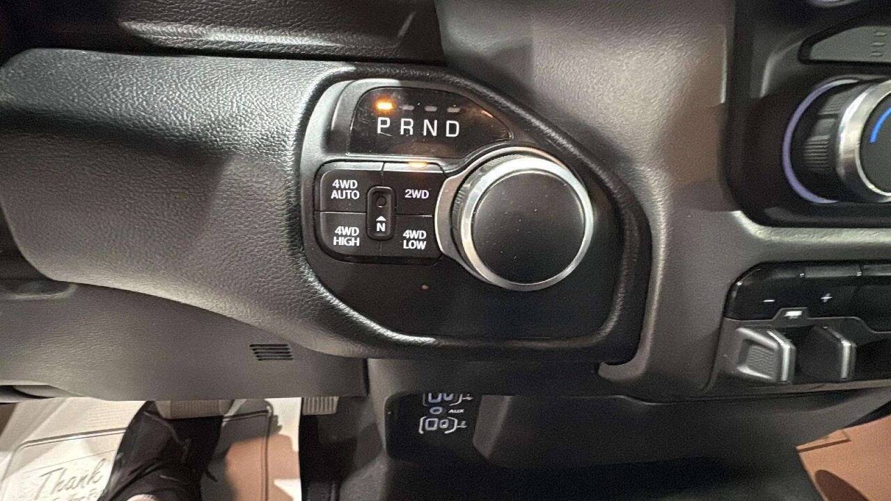 2022 RAM 1500 Big Horn 4x4 4dr Crew Cab 6.4 ft. SB Pickup Lake Orion MI
