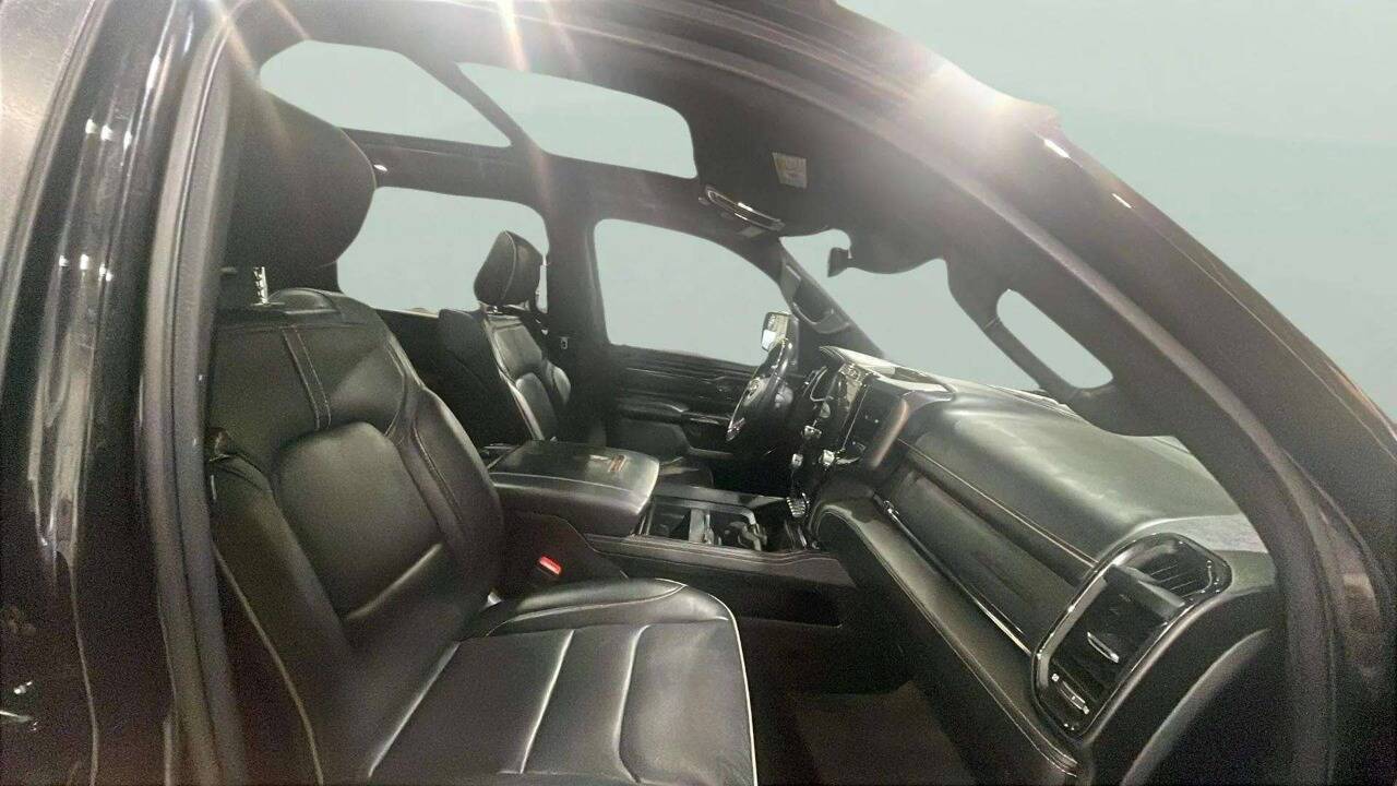 2022 RAM 1500 Limited 4x4 4dr Crew Cab 5.6 ft. SB Pickup Chesterfield MI