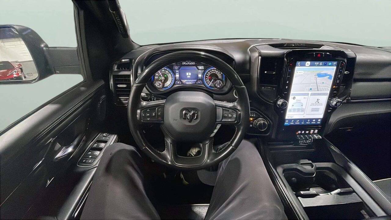 2022 RAM 1500 Limited 4x4 4dr Crew Cab 5.6 ft. SB Pickup Chesterfield MI