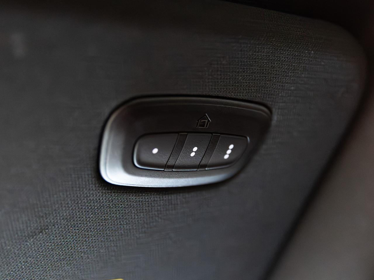 2022 RAM 1500 Rebel Crew Cab 4WD NAV Cranberry PA