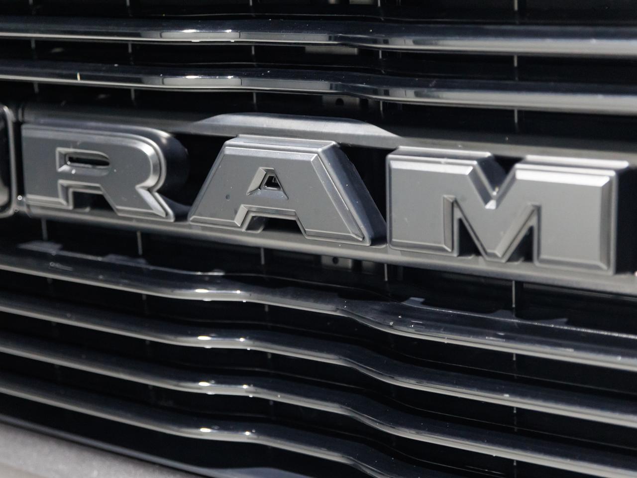 2022 RAM 2500 Laramie Crew Cab 4WD Diesel Cranberry PA