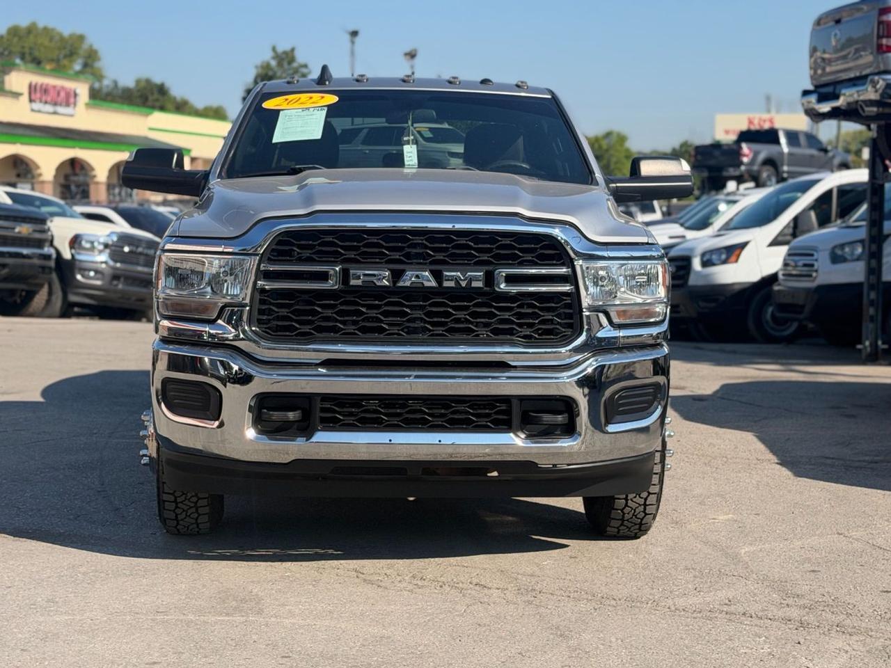 2022 RAM 3500 Tradesman Crew Cab 4x4 8' Box
