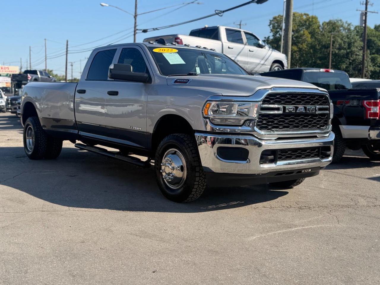 2022 RAM 3500 Tradesman Crew Cab 4x4 8' Box
