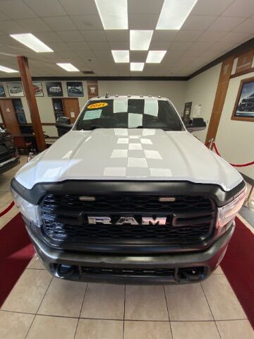 2022 RAM 3500 Tradesman Regular Cab 4WD