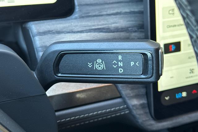 2022 RIVIAN R1T 4DR AWD ADVENTURE