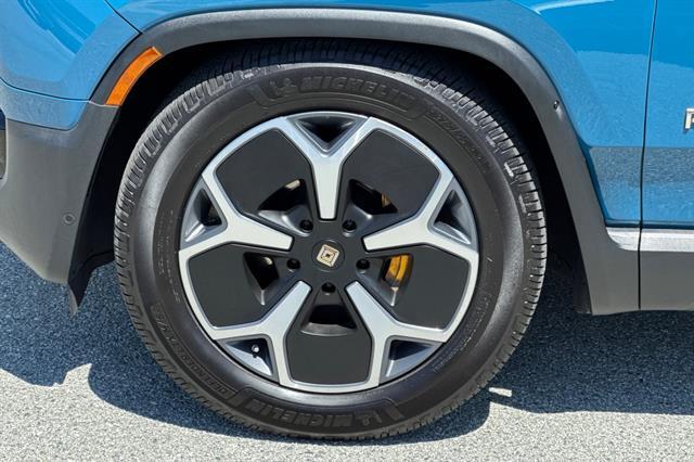 2022 RIVIAN R1T 4DR AWD ADVENTURE