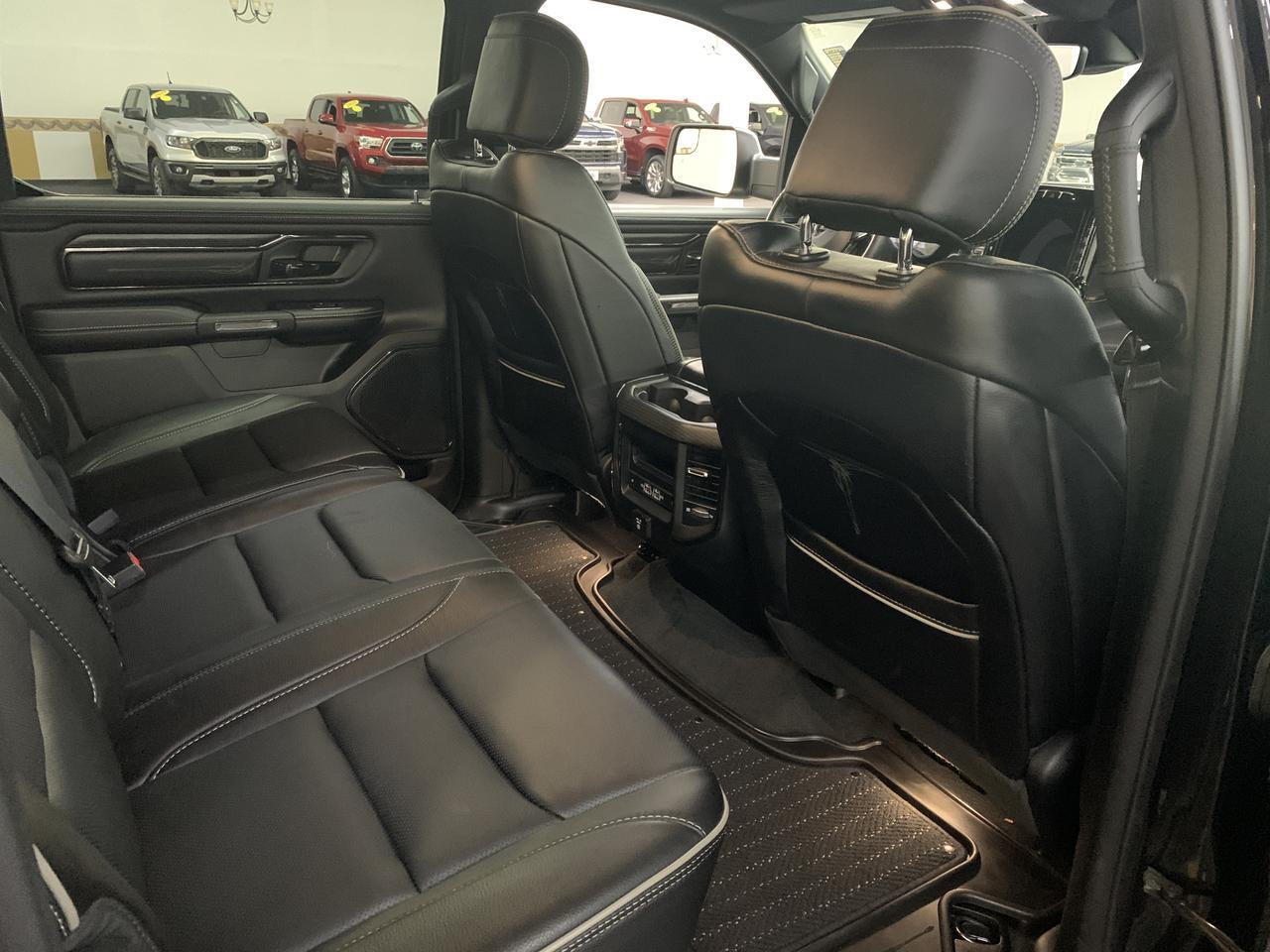 2022 Ram 1500 4WD Limited Crew Cab 5&apos;7&quot; Box Benwood WV