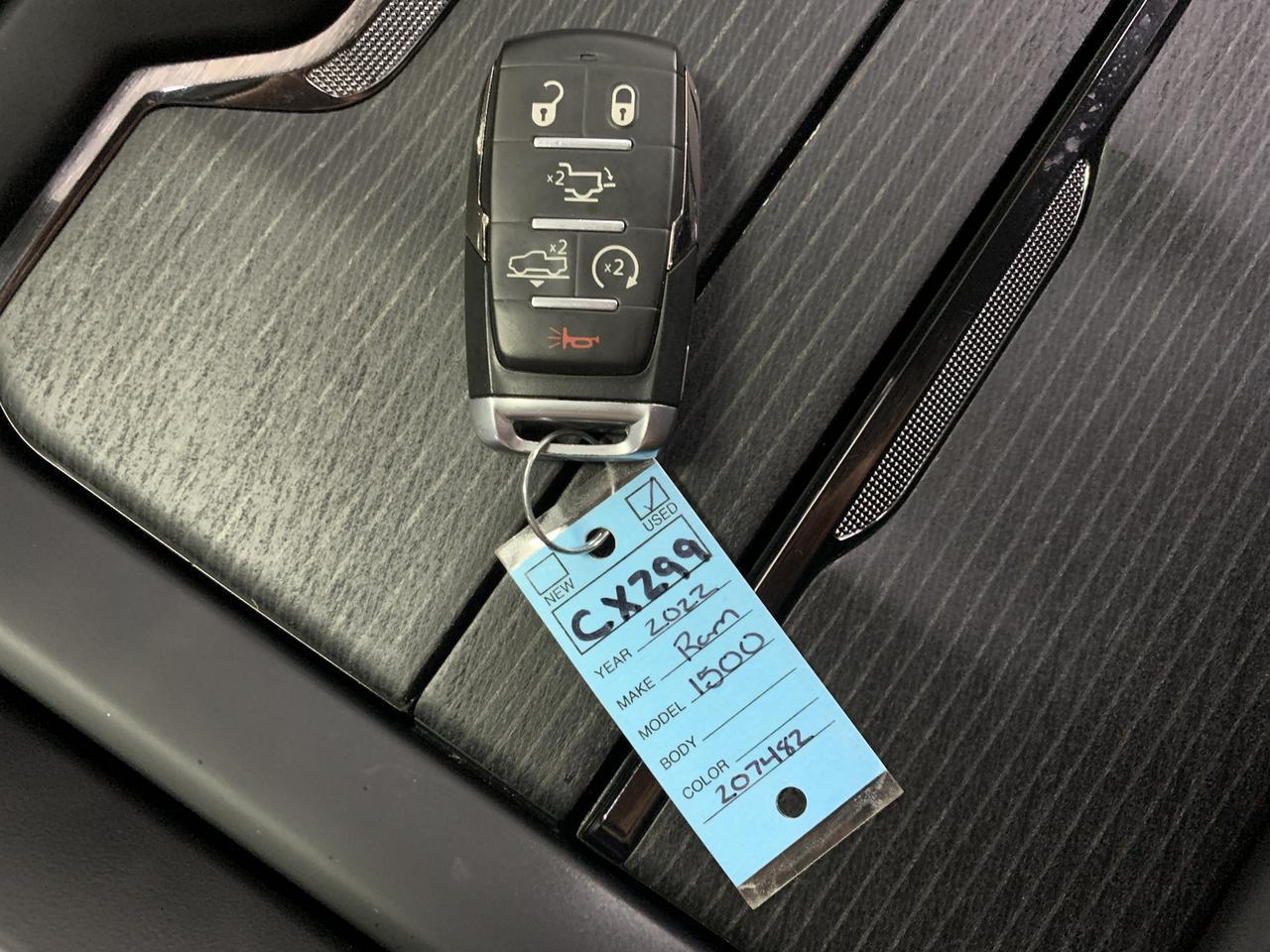 2022 Ram 1500 4WD Limited Crew Cab 5&apos;7&quot; Box Benwood WV