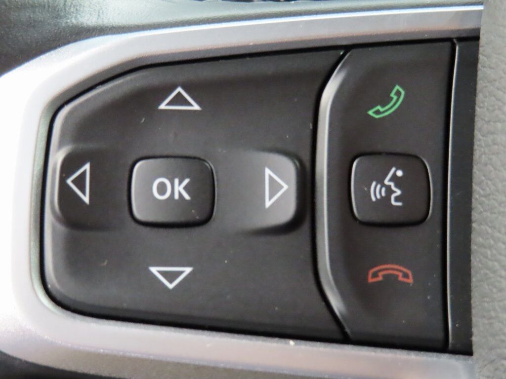 2022 Ram 1500 4x4 Crew Cab Big Horn Fond du Lac WI