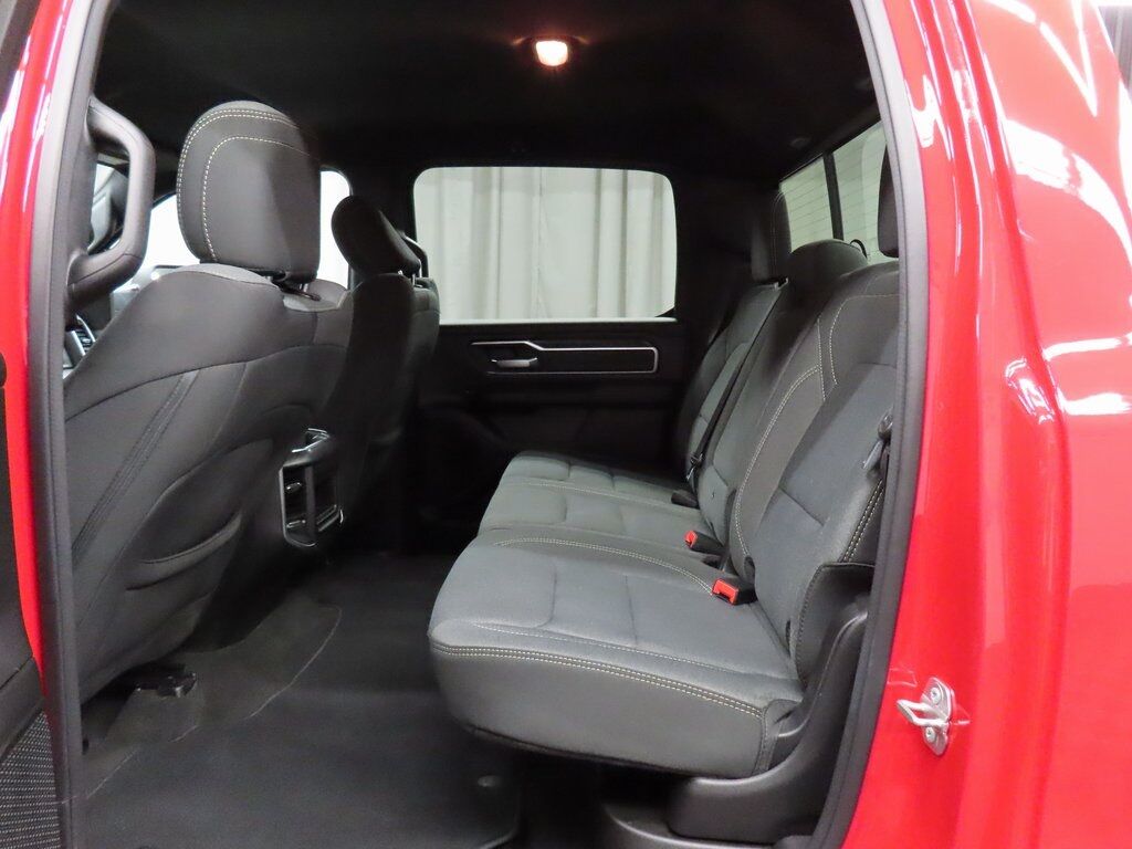 2022 Ram 1500 4x4 Crew Cab Big Horn Fond du Lac WI