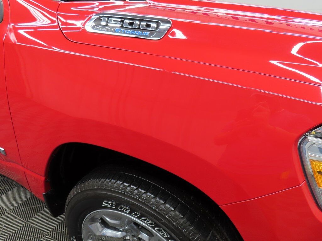 2022 Ram 1500 4x4 Crew Cab Big Horn Fond du Lac WI
