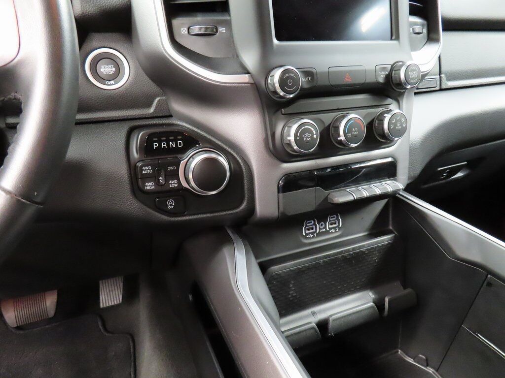 2022 Ram 1500 4x4 Crew Cab Big Horn Fond du Lac WI